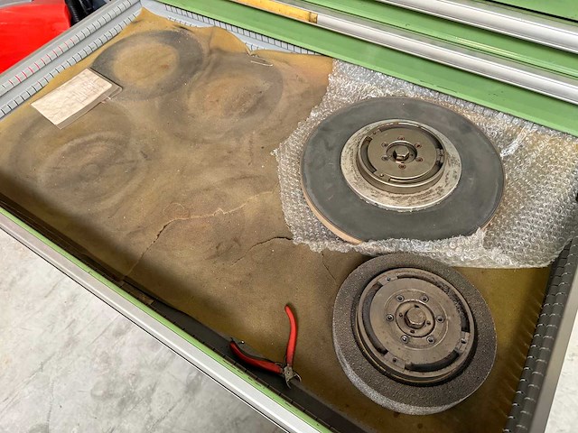 Lista - 1200x700 - tool cabinet with tools - - afbeelding 7 van  9