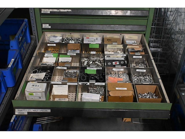 Lista 8-delige ladenkast met o.a. rvs bevestigingsmaterialen - afbeelding 5 van  9