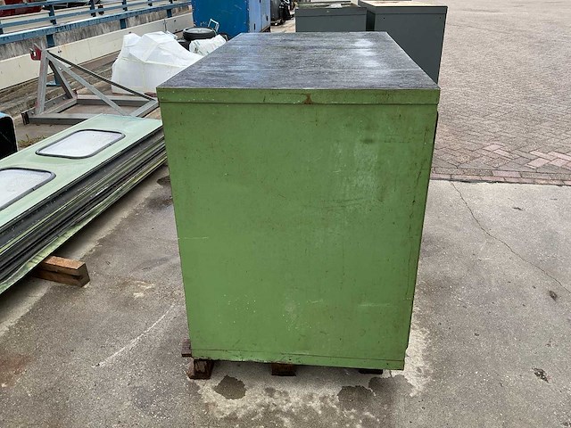 Lista overige garage inventaris - afbeelding 13 van  18
