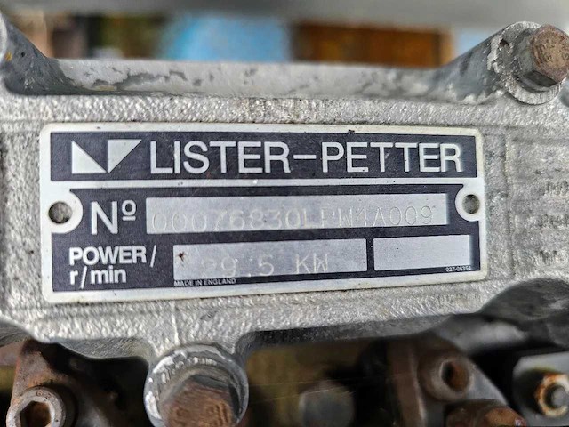 Lister - lister-petter spuit - vrachtwagen onderdeel spuit - afbeelding 4 van  12