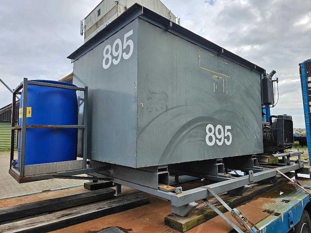 Lister - lister-petter spuit - vrachtwagen onderdeel spuit - afbeelding 7 van  12