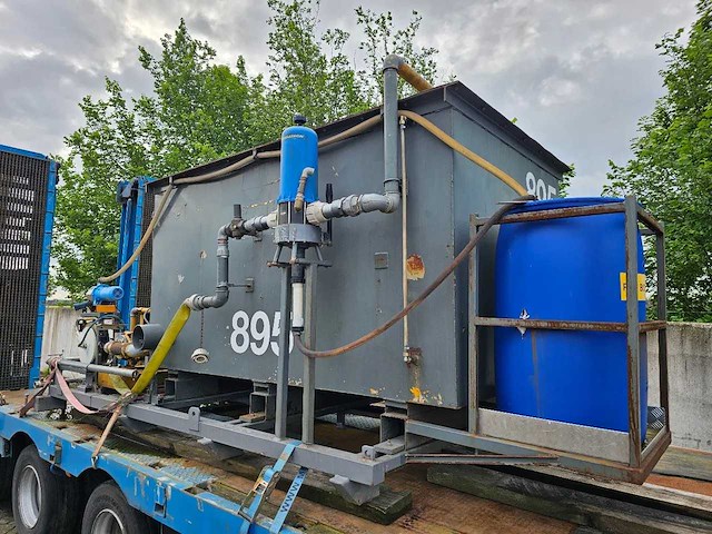 Lister - lister-petter spuit - vrachtwagen onderdeel spuit - afbeelding 8 van  12