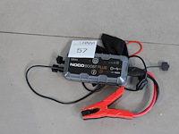 Lithium jumpstarter /startbooster noco boost plus gb40 12v maximaal 1.000 a piekstroom. - afbeelding 1 van  2