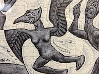 Litho "vlakvulling ii" van m.c. escher, gemaakt in juli 1957. als puzzel en ingelijst - afbeelding 4 van  5