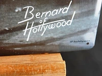 Lithografie bord met marilyn monroe in haar opwaaiende witte jurk, gemaakt door de bekende fotograaf bernard of hollywood - afbeelding 4 van  5