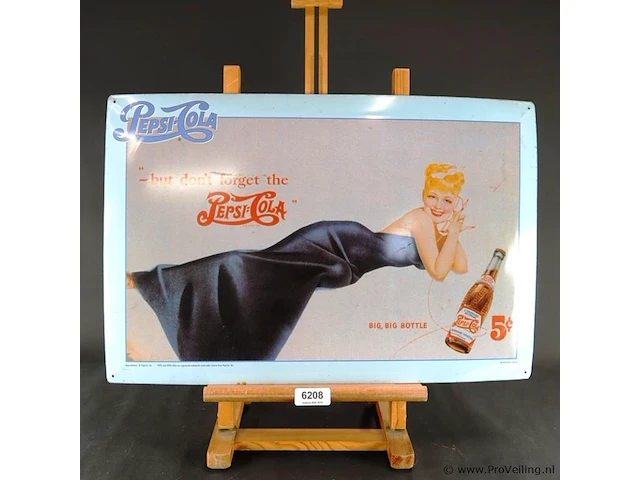 Lithografie reclamebord van pepsi-cola met een klassieke pin-upillustratie in de stijl van kunstenaar george petty - afbeelding 1 van  5