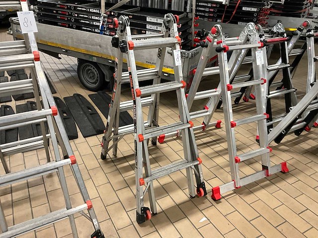 Little giant leveler 4x4 multifunctionele vouwladder - afbeelding 1 van  4