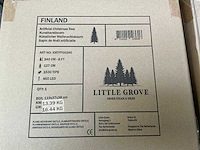 Little grove finland kunstkerstboom met led verlichting (240 cm) (2x) - afbeelding 3 van  4