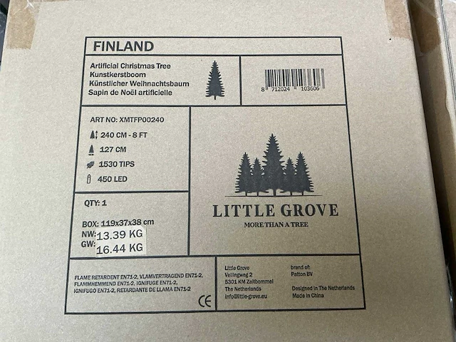 Little grove finland kunstkerstboom met led verlichting (240 cm) - afbeelding 4 van  4