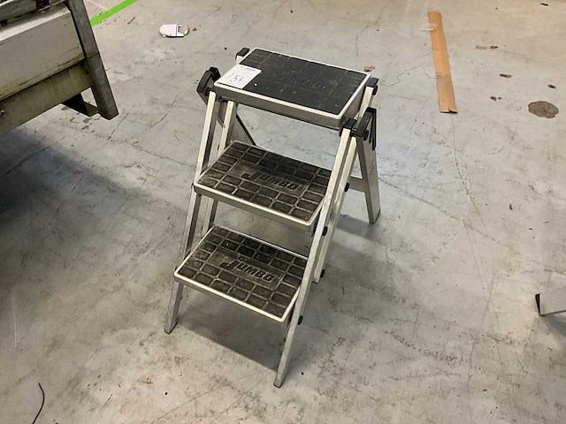 Little jumbo 310c trap - afbeelding 1 van  4