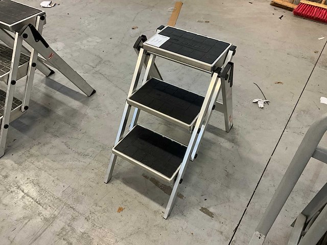 Little jumbo 310c trap - afbeelding 1 van  4