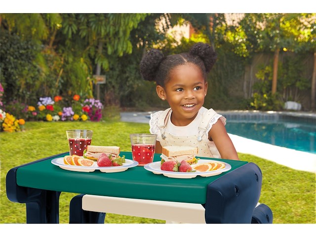 Little tikes junior jungle evergreen picknicktafel - afbeelding 2 van  6