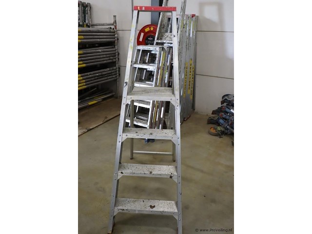 Littlejumbo trap 4 sporten - afbeelding 2 van  7