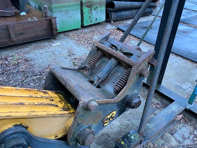 Liugong 9 meter giek met eurosteel snelwissel en bok - afbeelding 8 van  20