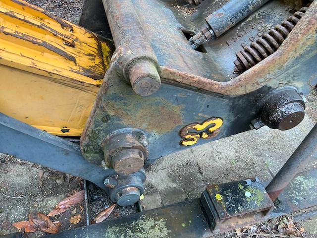 Liugong 9 meter giek met eurosteel snelwissel en bok - afbeelding 10 van  20