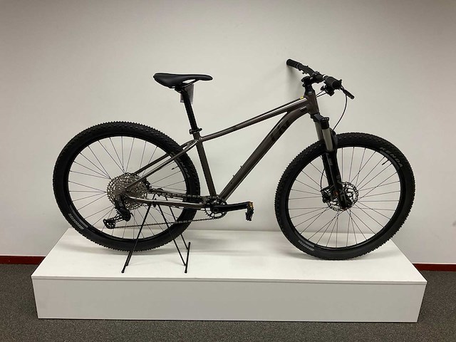 Liv tempt mountainbike - afbeelding 1 van  6