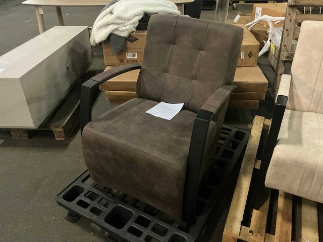 Livia dark brown fauteuil - afbeelding 1 van  7