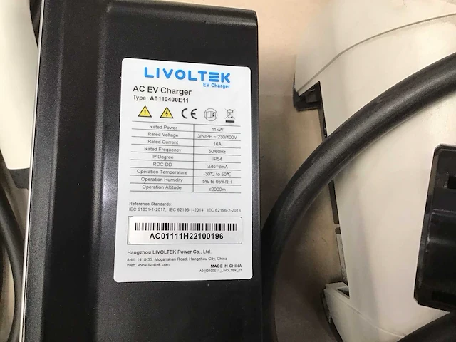 Livoltek ac ev charger laadstation - afbeelding 2 van  3