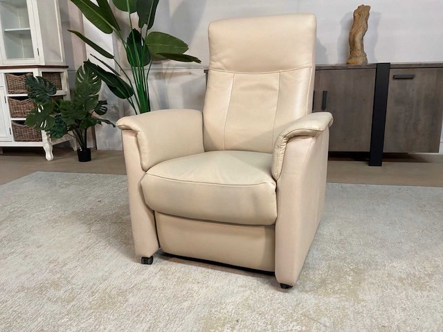 Livv electrische leren fauteuil - afbeelding 3 van  9