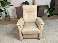 Livv electrische leren fauteuil - afbeelding 4 van  9