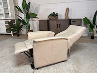 Livv electrische leren fauteuil - afbeelding 7 van  16