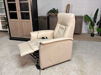 Livv electrische leren fauteuil - afbeelding 8 van  16
