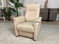 Livv electrische leren fauteuil - afbeelding 12 van  16