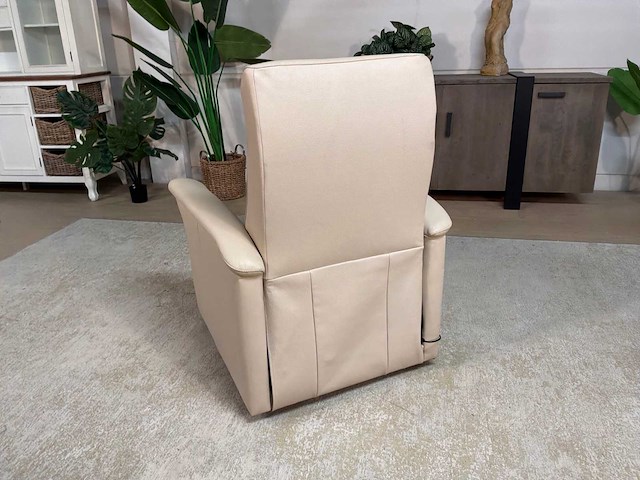Livv electrische leren fauteuil - afbeelding 16 van  16