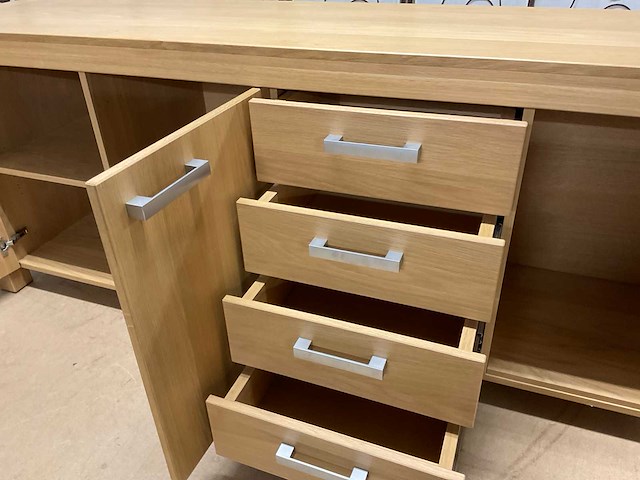 Livvie dressoir - afbeelding 2 van  13