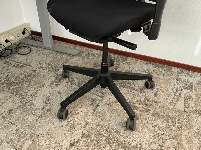 Lkv bureau - afbeelding 4 van  7