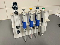 Llg labware / brand handy step / finnpipette laboratorium opstelling - afbeelding 1 van  7