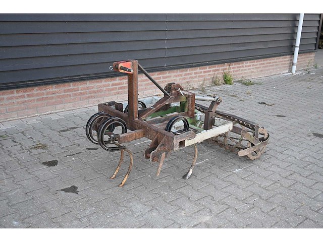 Lmb van dam cultivator met kruimelrol - afbeelding 1 van  6