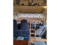 Lmc 6900 libery mercedes camper keuken, bed, douche, zithoek, garage - afbeelding 6 van  20