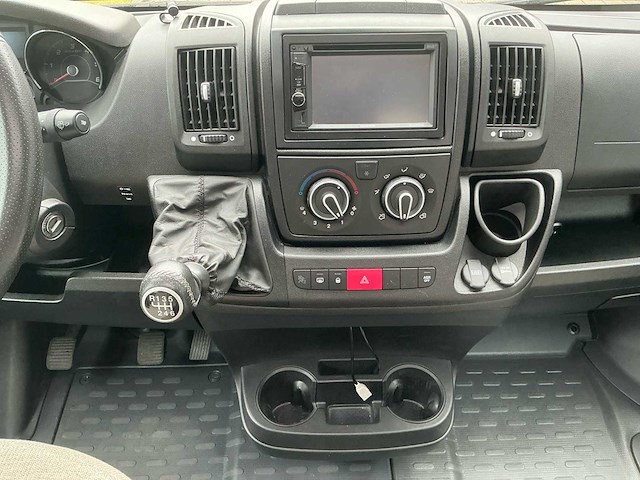 Lmc breezer v643 camper - afbeelding 20 van  46