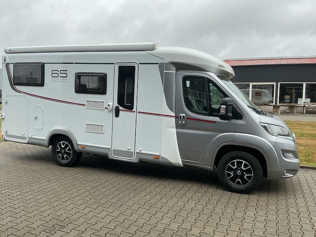 Lmc breezer v643 camper - afbeelding 12 van  46