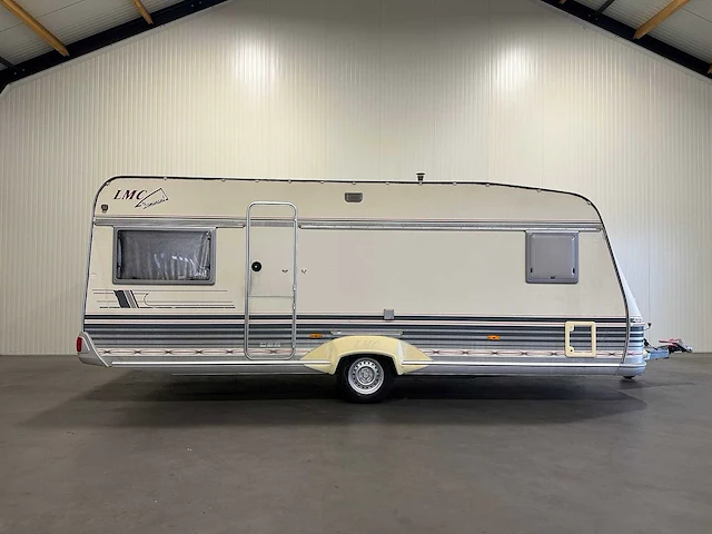 Lmc dominant 560 k caravan duits kenteken - afbeelding 29 van  32