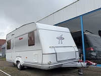 Lmc münsterland 490k1 bed, zithoek, keuken, toilet, douche, caravan - afbeelding 1 van  16