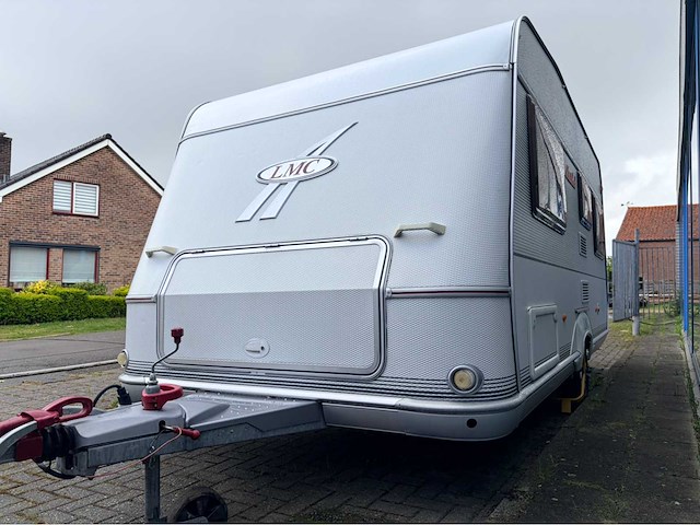 Lmc münsterland 490k1 bed, zithoek, keuken, toilet, douche, caravan - afbeelding 3 van  16