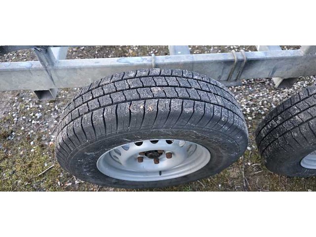 (locatie biddinghuizen) boottrailer, reewheel, tridemasser, 2000 - afbeelding 4 van  17