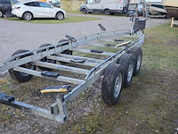 (locatie biddinghuizen) boottrailer, reewheel, tridemasser, 2000 - afbeelding 15 van  17