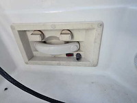 (locatie biddinghuizen) kajuitboot, bayliner, 2655, wit, 1992, met mercruiser motor - afbeelding 20 van  30