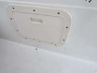 (locatie biddinghuizen) kajuitboot, bayliner, 2655, wit, 1992, met mercruiser motor - afbeelding 22 van  30