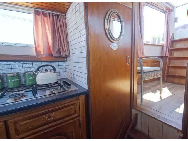 (locatie biddinghuizen) motorjacht, lauwersmeer, kruiser 1130, wit, 1982 - afbeelding 6 van  25