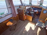 (locatie biddinghuizen) motorjacht, lauwersmeer, kruiser 1130, wit, 1982 - afbeelding 24 van  25