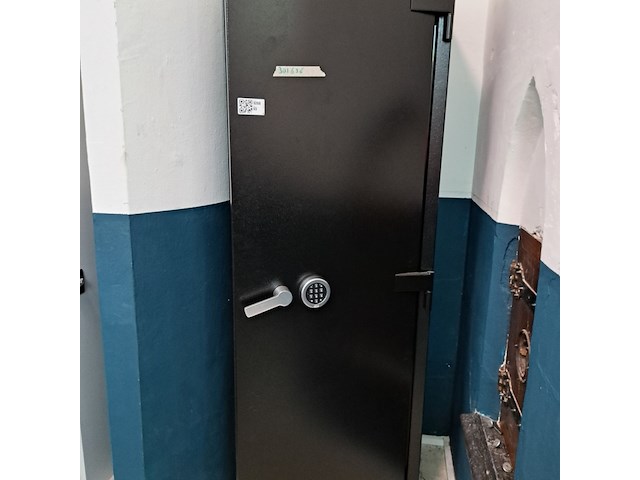 (locatie deventer) veiligheidskluis - afbeelding 1 van  5
