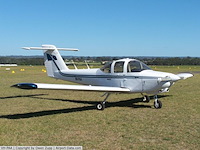 ( locatie garmerwolde ) vliegtuig, piper pa-38 tomahawk - afbeelding 6 van  13
