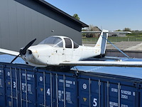 ( locatie garmerwolde ) vliegtuig, piper pa-38 tomahawk - afbeelding 12 van  13