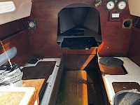 (locatie groningen) polyester kajuitzeilboot, bd2, excl. mast - afbeelding 6 van  7