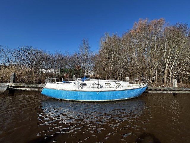 (locatie groningen) polyester kajuitzeilboot, oh, met inboard motor, excl. mast - afbeelding 5 van  5