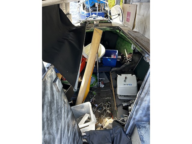 (locatie groningen) polyester kajuitzeilboot, skuumke, excl. mast - afbeelding 3 van  6